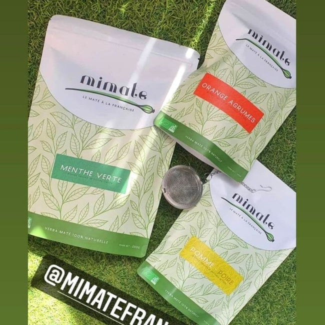 sachets de maté aromatisé avec une boule infusion